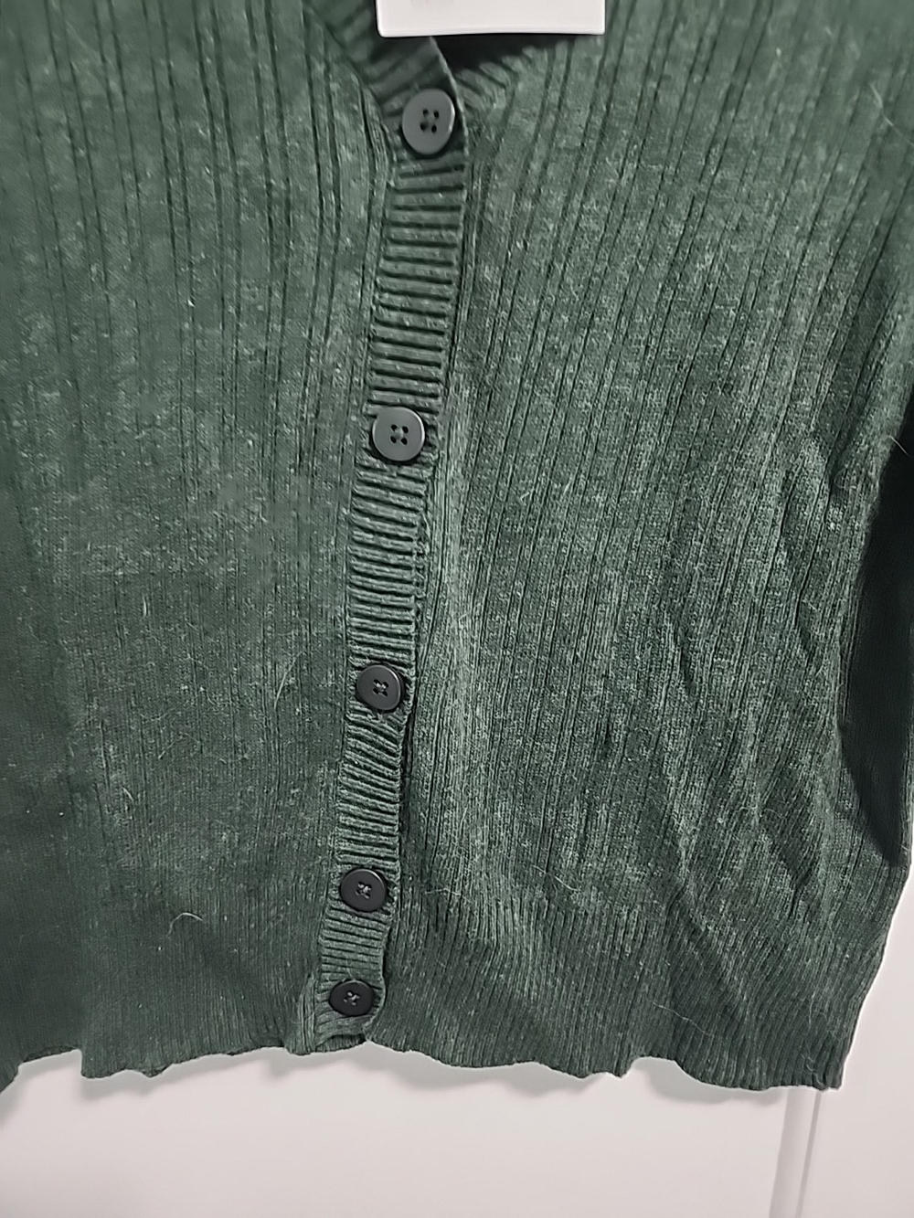 Croft & Borrow Classic Green Ribbed Button-Front Women's Sweater